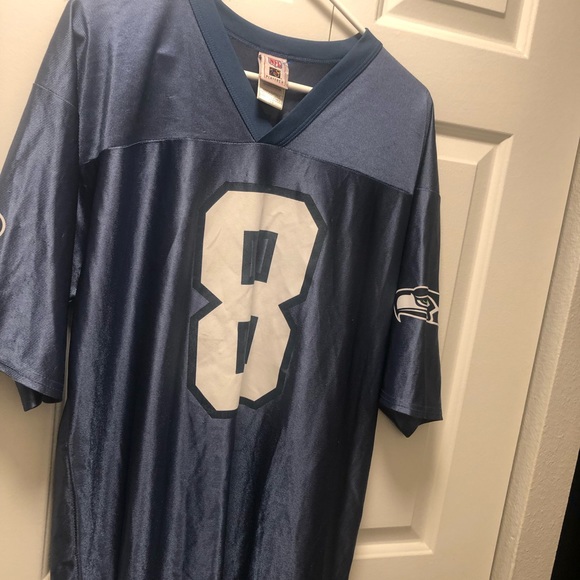 NFL Player Seattle For Her #8 Hasselbeck Women's Blue Jersey Jersey Size Large - Picture 13 of 14